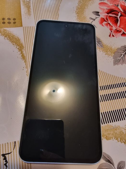 Vând A 55 5  G  256 GB 8 G