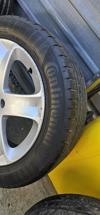 Jante Peugeot 407 R17 + roata de rezerva de aceleași dimensiuni