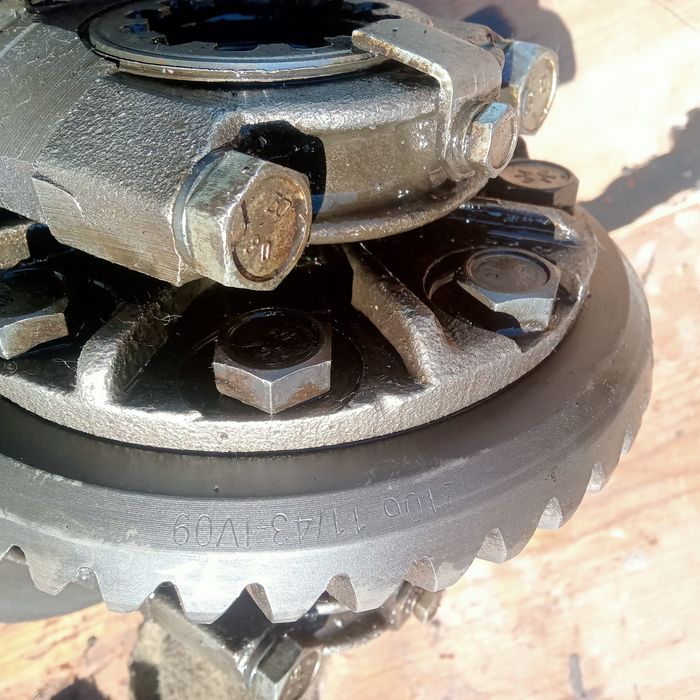 Редуктор Ваз 2106 в хорошем состоянии