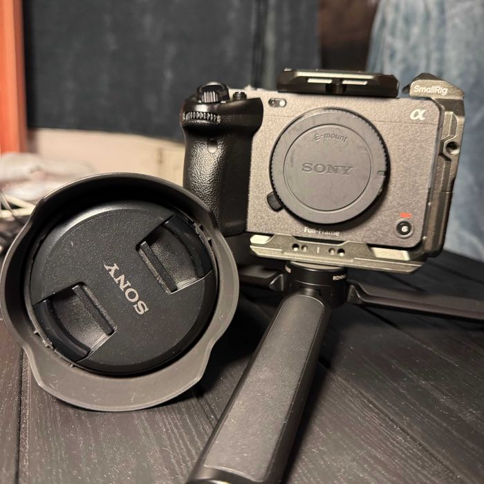 Sony FX3 + Zeiss 16-35mm F4 | Accesorii | Preț negociabil