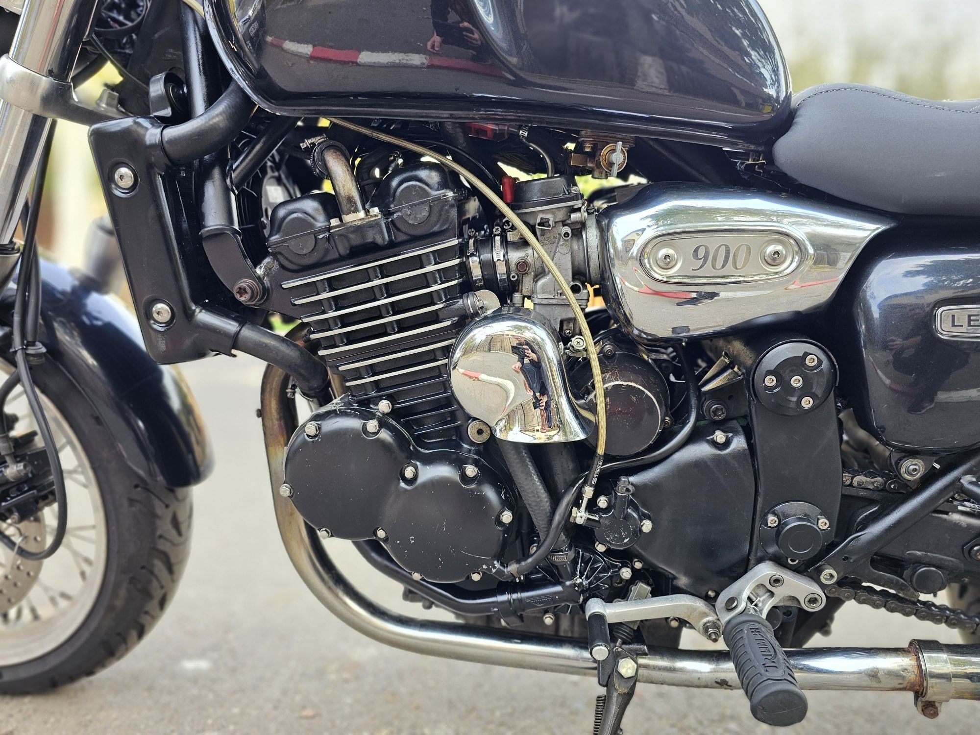 Triumph Legend TT 2000 - Cafe Racer