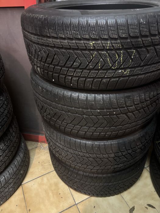 Зимни гуми Pirelli Scorpion 21”