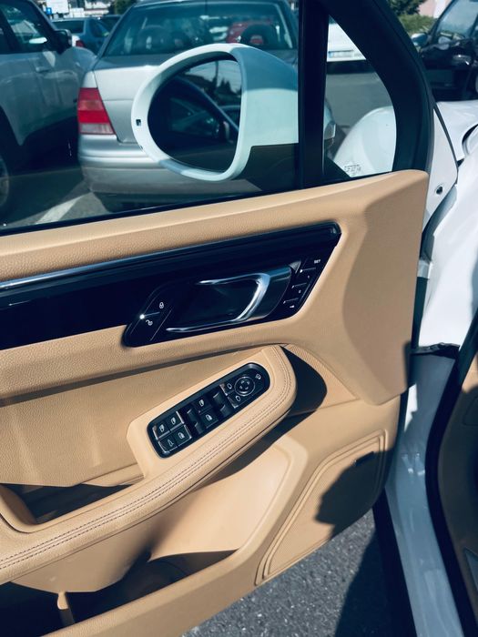 Vand / schimb Porsche Macan S