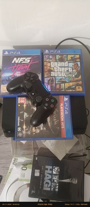 Vând ps4 slim in stare perfecta