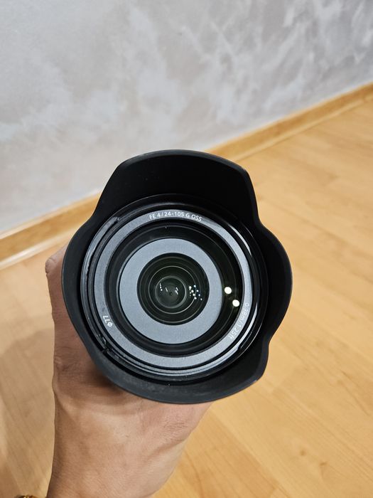 Sony 24-105mm F4 OSS