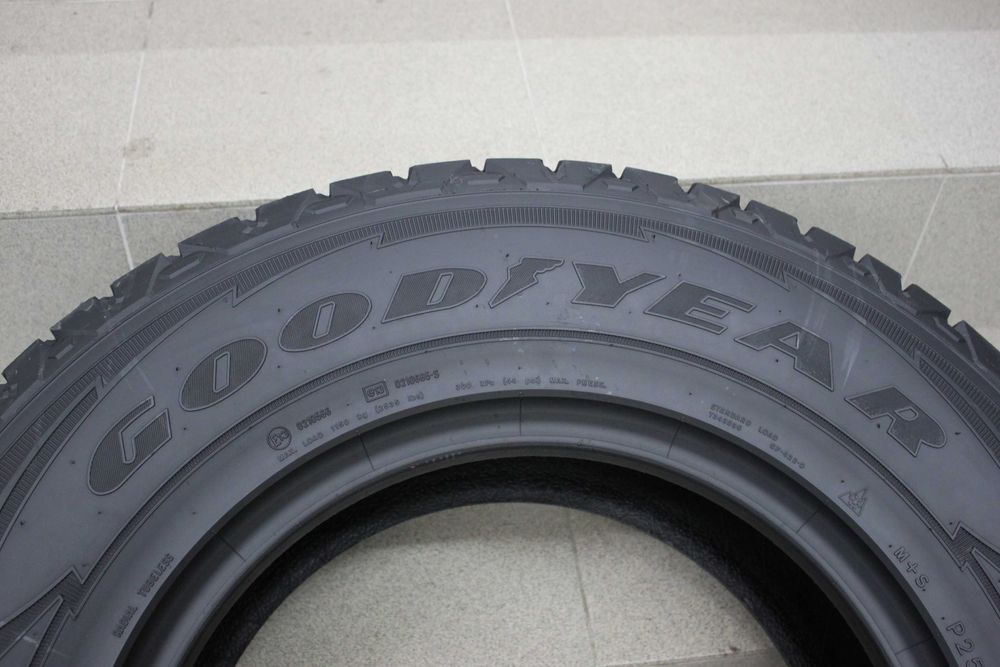 255/75-17 Good Year Wrangler