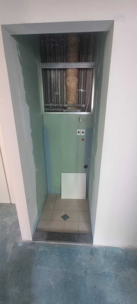 Продава се Тристаен апартамент в Плевен, Идеален център - 111 кв.м за 1703 €/кв.м - Снимка #14