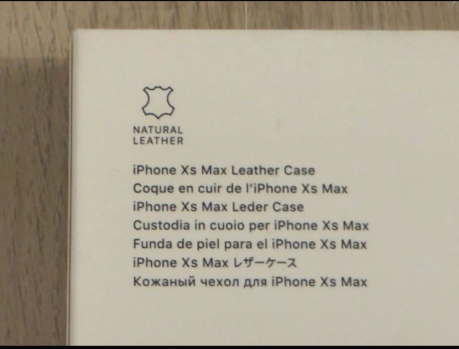 Husă originală Apple product RED iPhone XS Max.