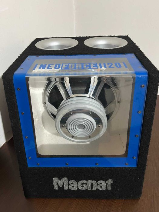 Pachet Subwoofer Magnat Neoforce 1120, amplificator JBL, condensator