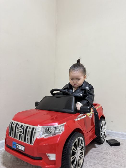 Машина на пульте