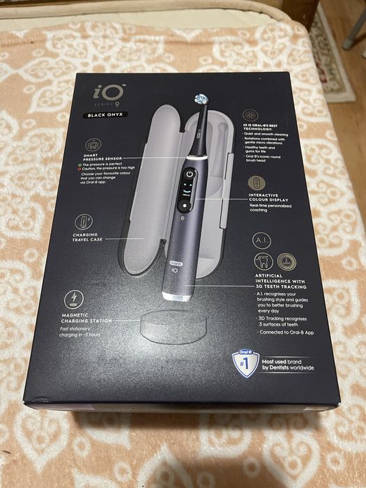 Periuta electrica Oral B IO9 Black Edition