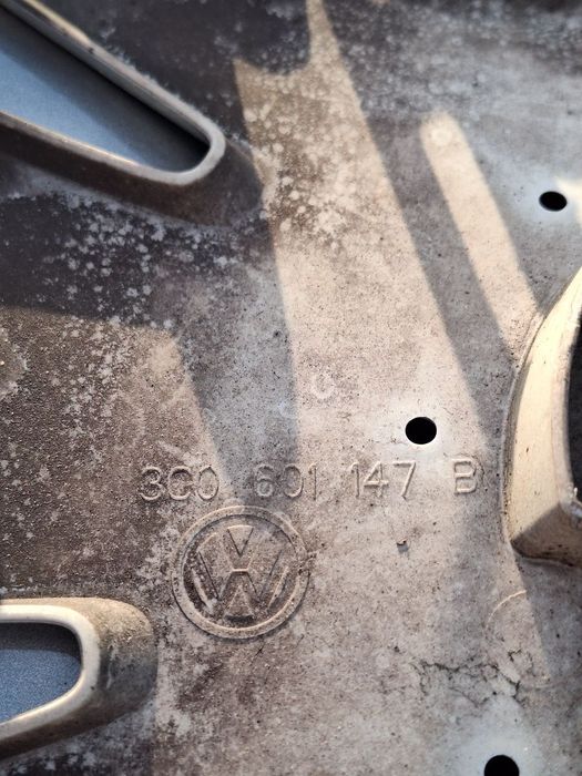 Capac roata original VOLKSWAGEN PASSAT Variant 3C5 2005 - 20111.9 TDI BKC, BLS, BXE 3C0601147B