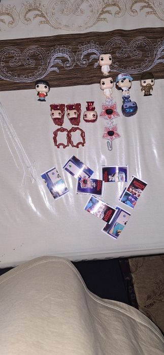 Игрушка из очень странный дела.