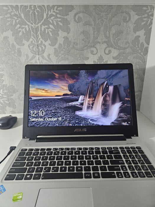 Vand Laptop Asus pentru piese