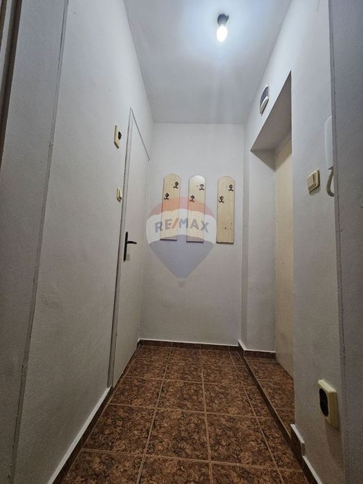 Дава се под наем Ателие в Варна, Левски - 20 кв.м за 178.5 € - Снимка #5