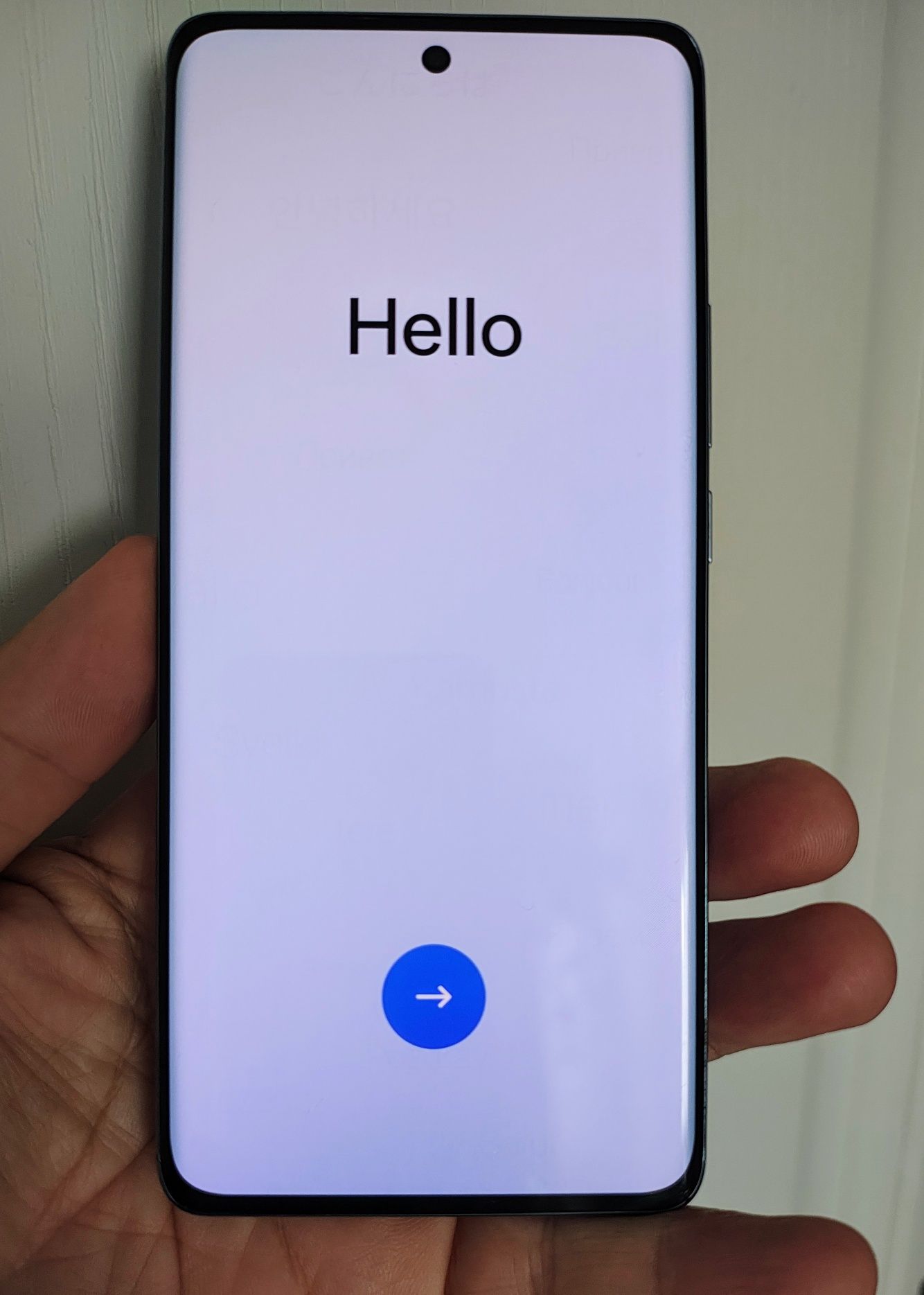 Oppo Reno 10 , cea mai buna camera din gamă.
