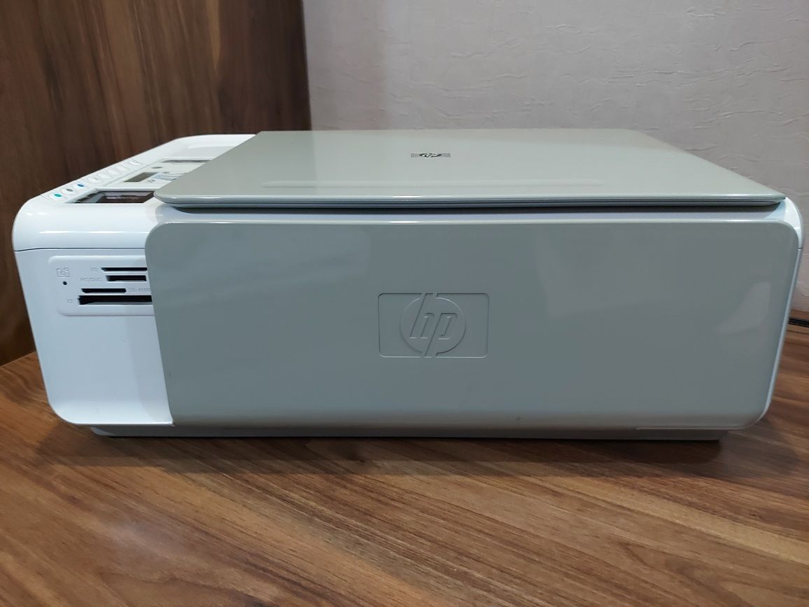 Принтер HP идеальном состоянии