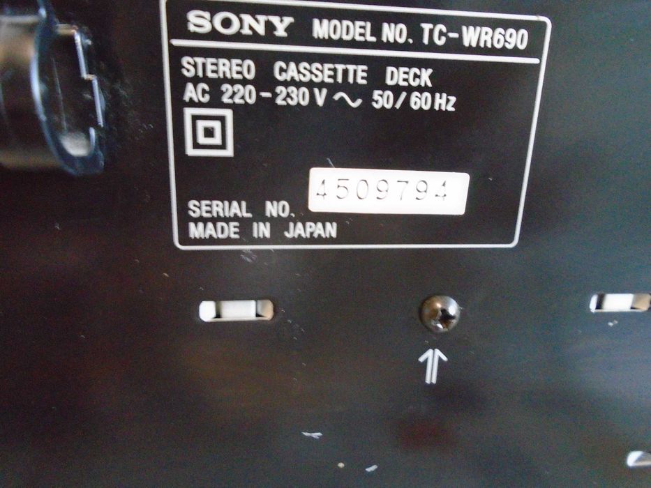 дек Sony tc-wr690