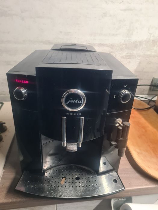 Expresor ,Aparat de cafea. Jura. Delonghi. Saeco
