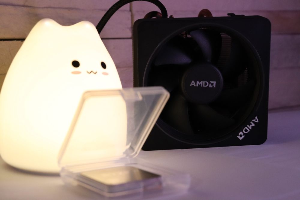 Procesor AMD Ryzen 7 1700 (8C/16T) + Cooler original Wraith