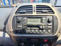 Cd player Toyota RAV 4 II 2000 - 2006 (1006)