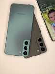 Samsung galaxy s22 8/256gb holati harxil snapdragon 8 gen 1