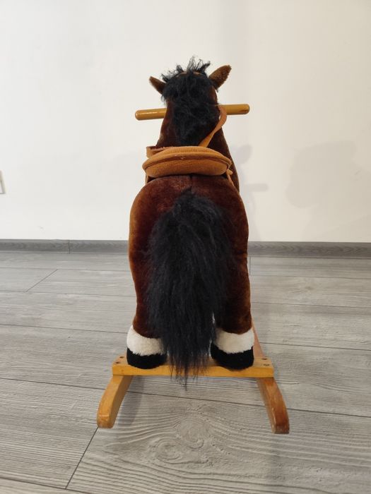 Balansoar calut cu sunete