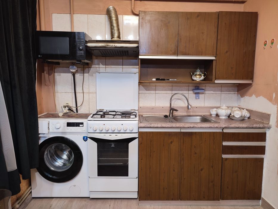 Продаётся кухонный гарнитур