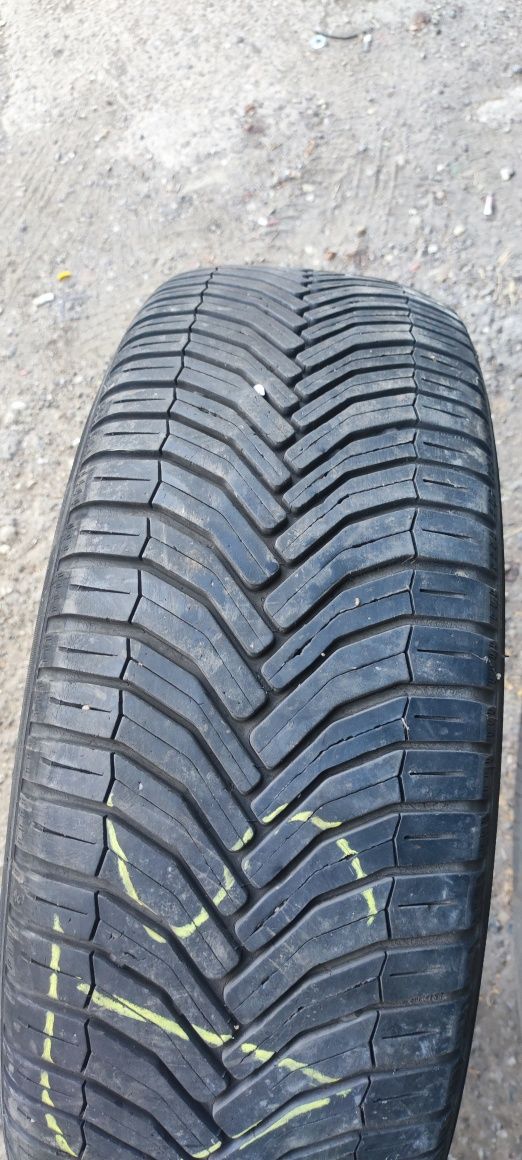 Michelin 215/60/17 all season