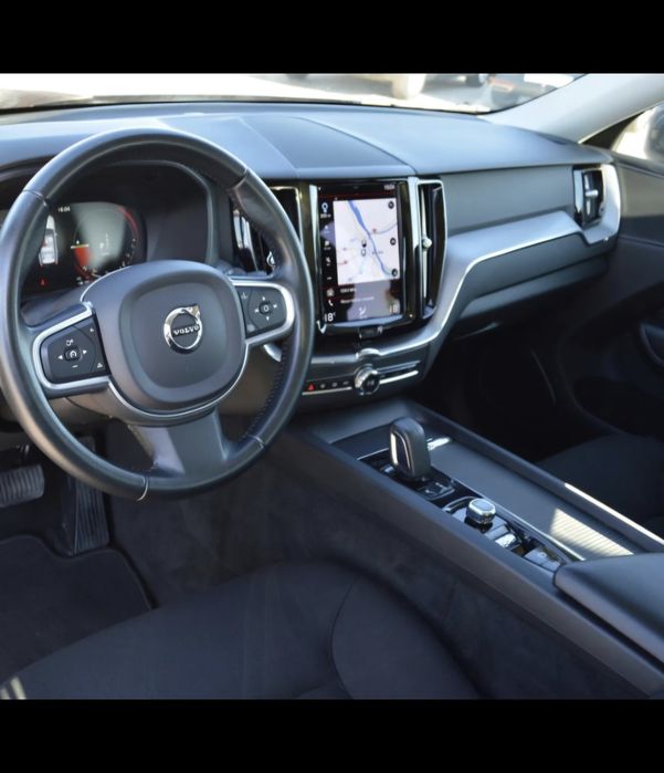 2021 Volvo XC60 T6 RECHARGE  AWD 4x4 plug-in hybrid/ 340hp