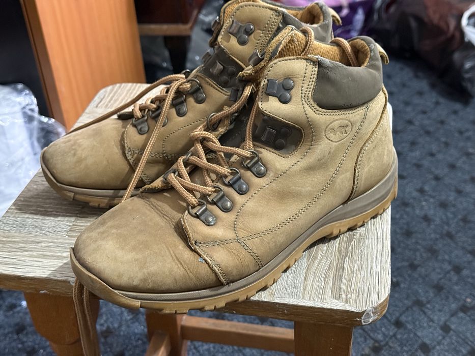 Bocanci barbat/ De Iarna-Marime 40-