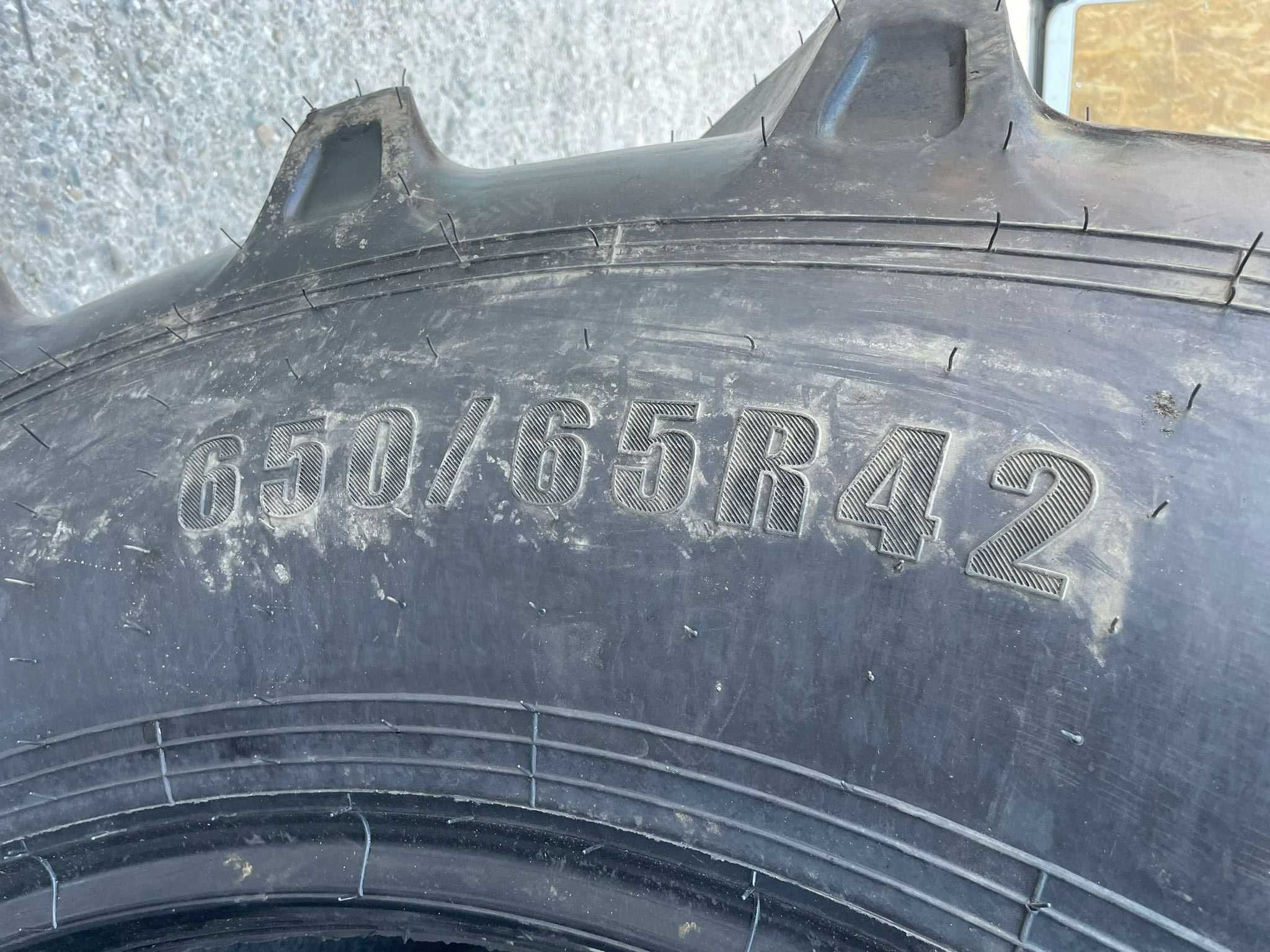 650/65R42 Cauciucuri Radiale noi Rusesti pentru tractor spate