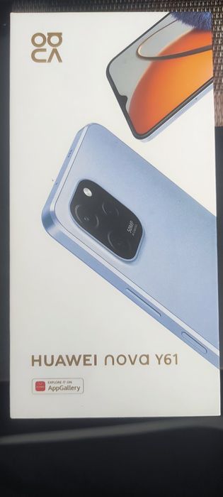 Huawei nova y61 чисто нов и в гаранция. Син на цвят.