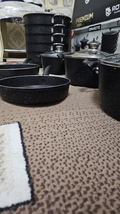 Oshxona nabor idishlar sotiladi yangi upakofkada