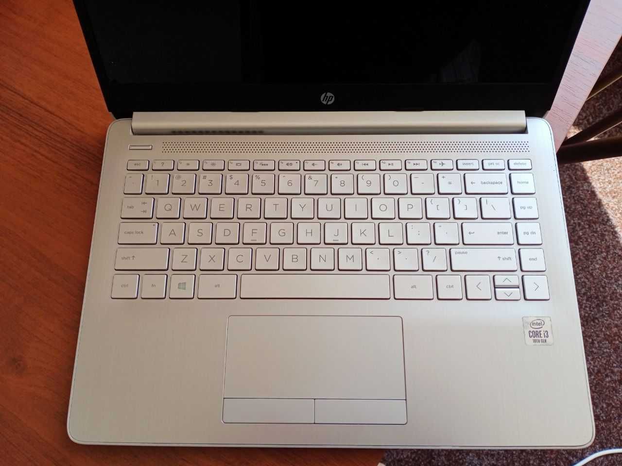 Ноутбук HP 14s-cf2500TU (Windows 11 Pro)