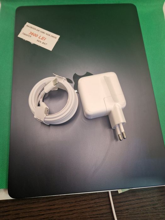 Macbook Air 13/M3 16GB 256GB 94% baterie Lazar Amanet Crangasi 54669