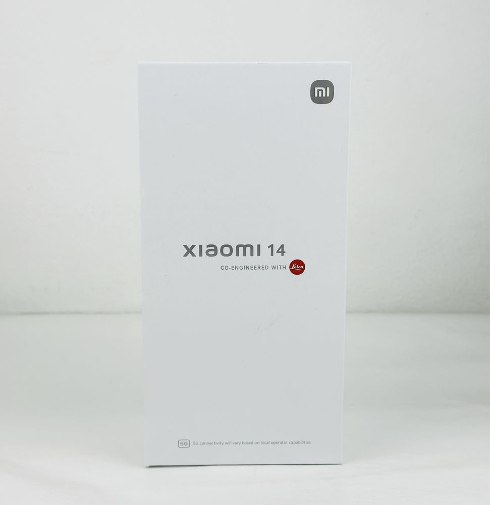 НОВ! Xiaomi 14 5G 512GB 12RAM Black / Jade Green 2г. Гаранция!