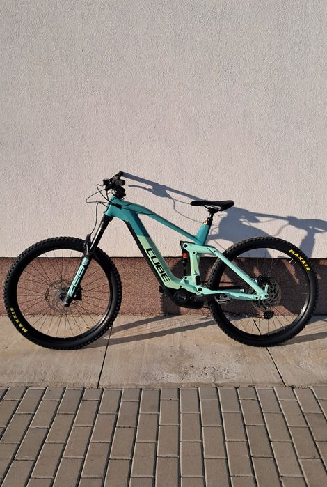 Bicicleta Electrica CUBE STEREO‼️ DELIMITAT‼️