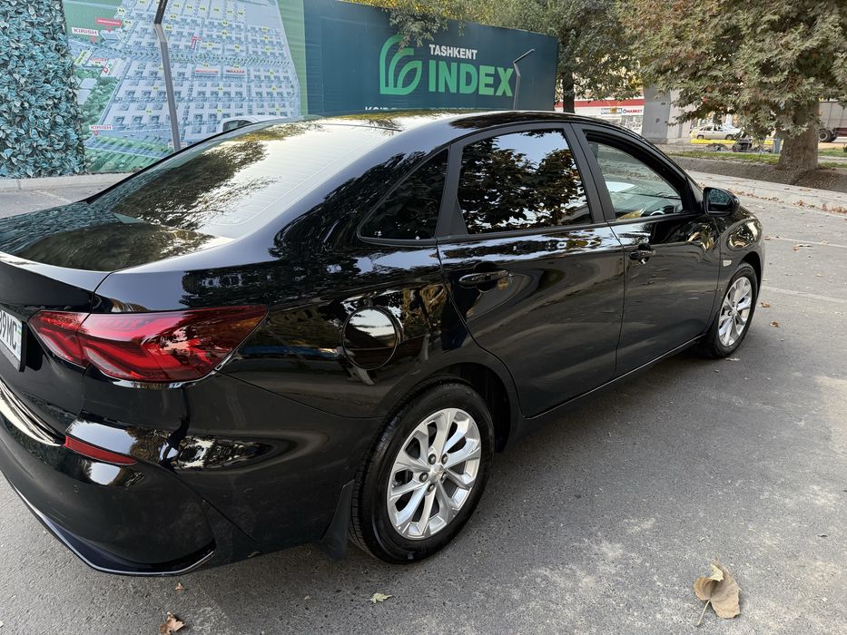 Monza  4 poz top toza