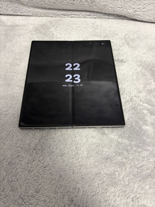 Samsung Galaxy z fold 6