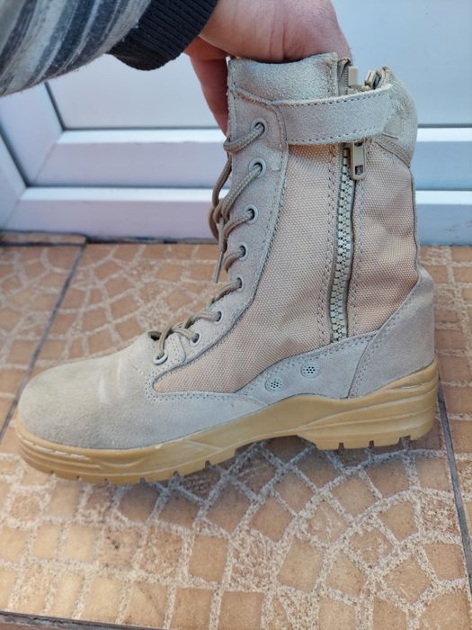 Bocanci militari, armată, combat,bej,crem