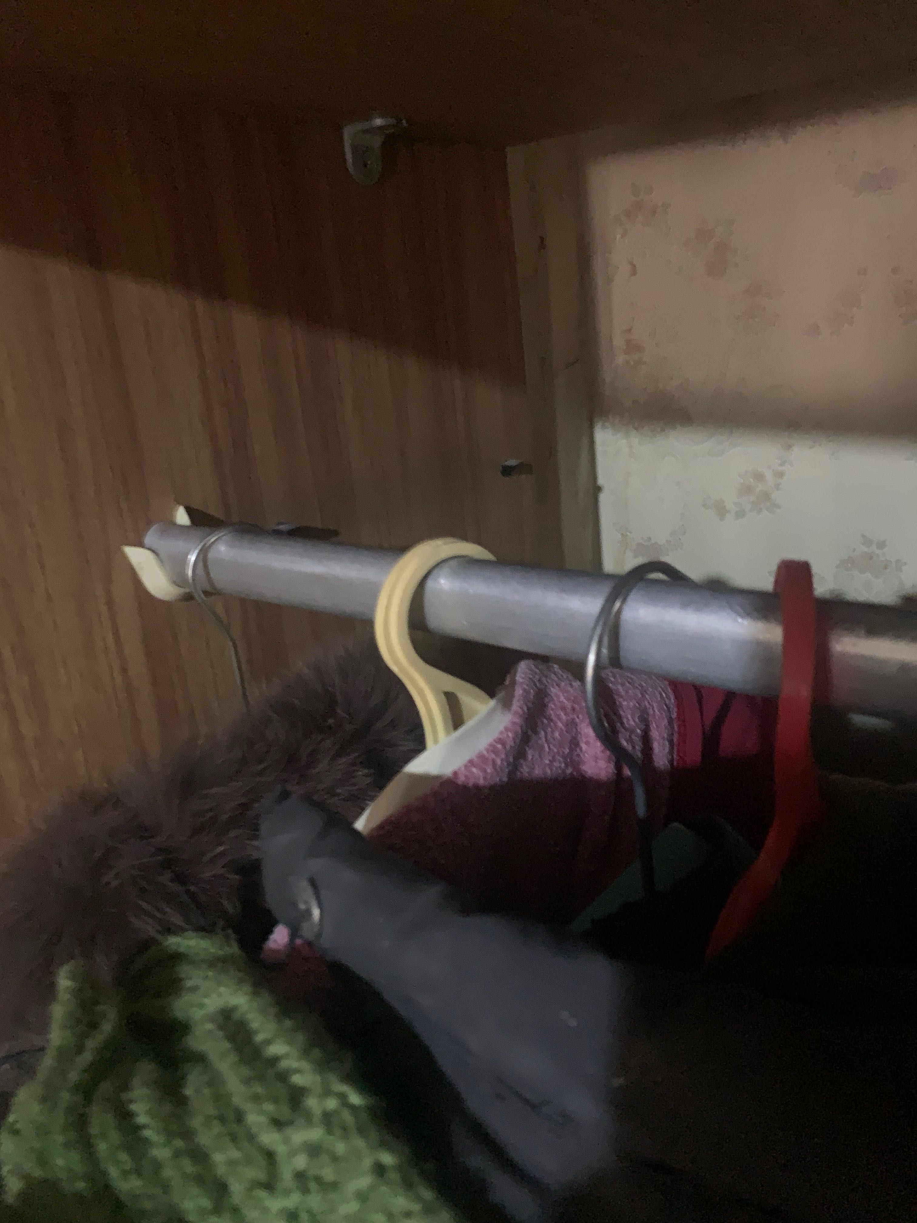 Шкаф ширина 88см, глубина 60см