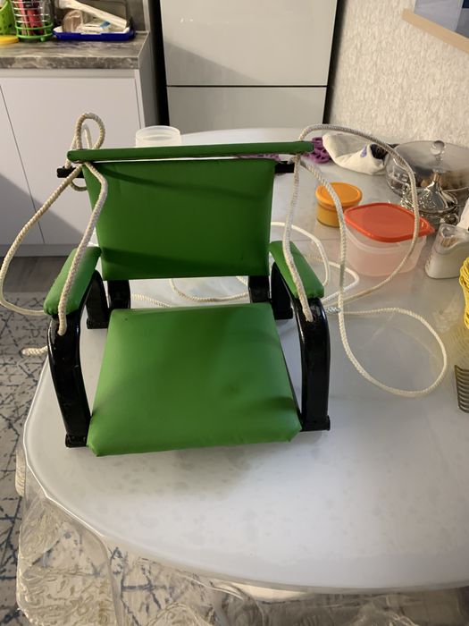 Качелия ручная работа детская