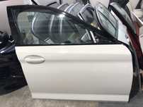 Usa BMW G30 dreapta stanga, fata si spate 300 Alpine White Alpinweiss