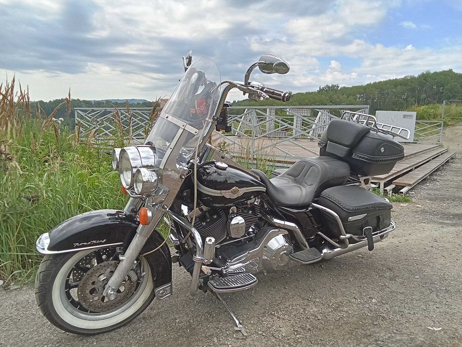 продам мотоцикл Харлей Дэвидсон  Road king