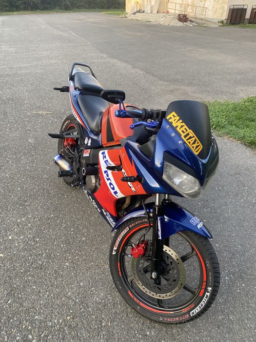 Honda CBR 125 R 2005 - A1