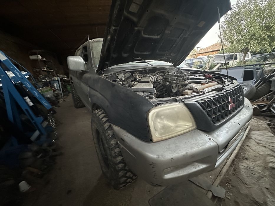 Mitsubishi L200 3.0 177  автомат НА ЧАСТИ