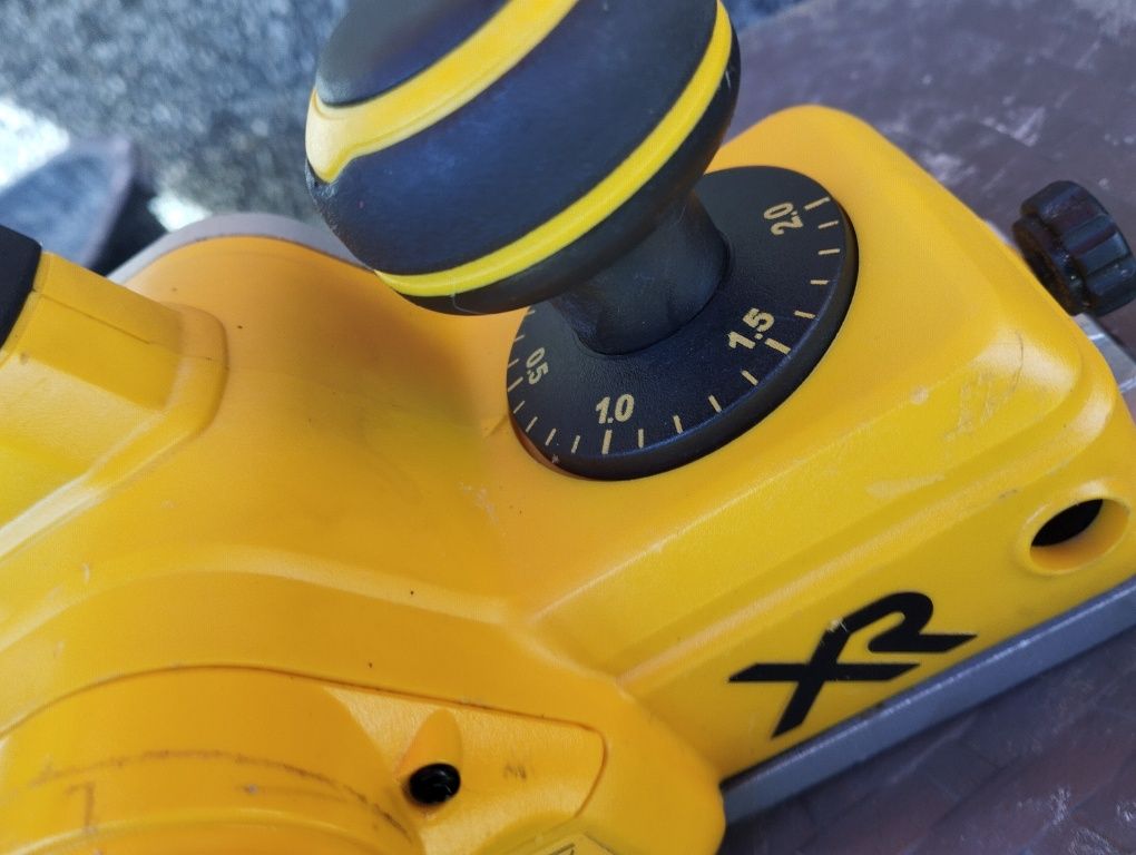 Ренде DeWalt DCP580 акумулаторно Безчетков