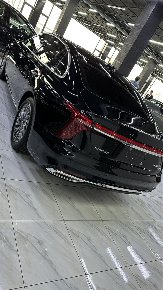 Hongqi H5 Restyling 2,0T