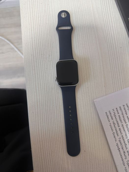 Смарт-часы Apple Watch SE 2 Gen (2023) GPS S/M 44 мм серебристый-синий